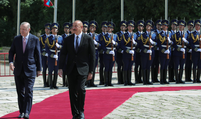 Cumhurbaşkanı Erdoğan ile Azerbaycan Cumhurbaşkanı Aliyev, iki ülke arasında 
